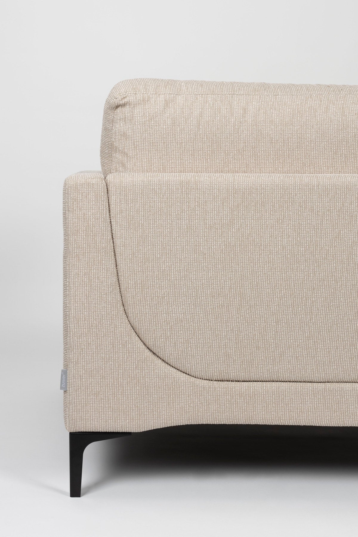 Sofa Balcony 3 Sitzer in beige präsentiert im Onlineshop von KAQTU Design AG. 3er Sofa ist von Zuiver