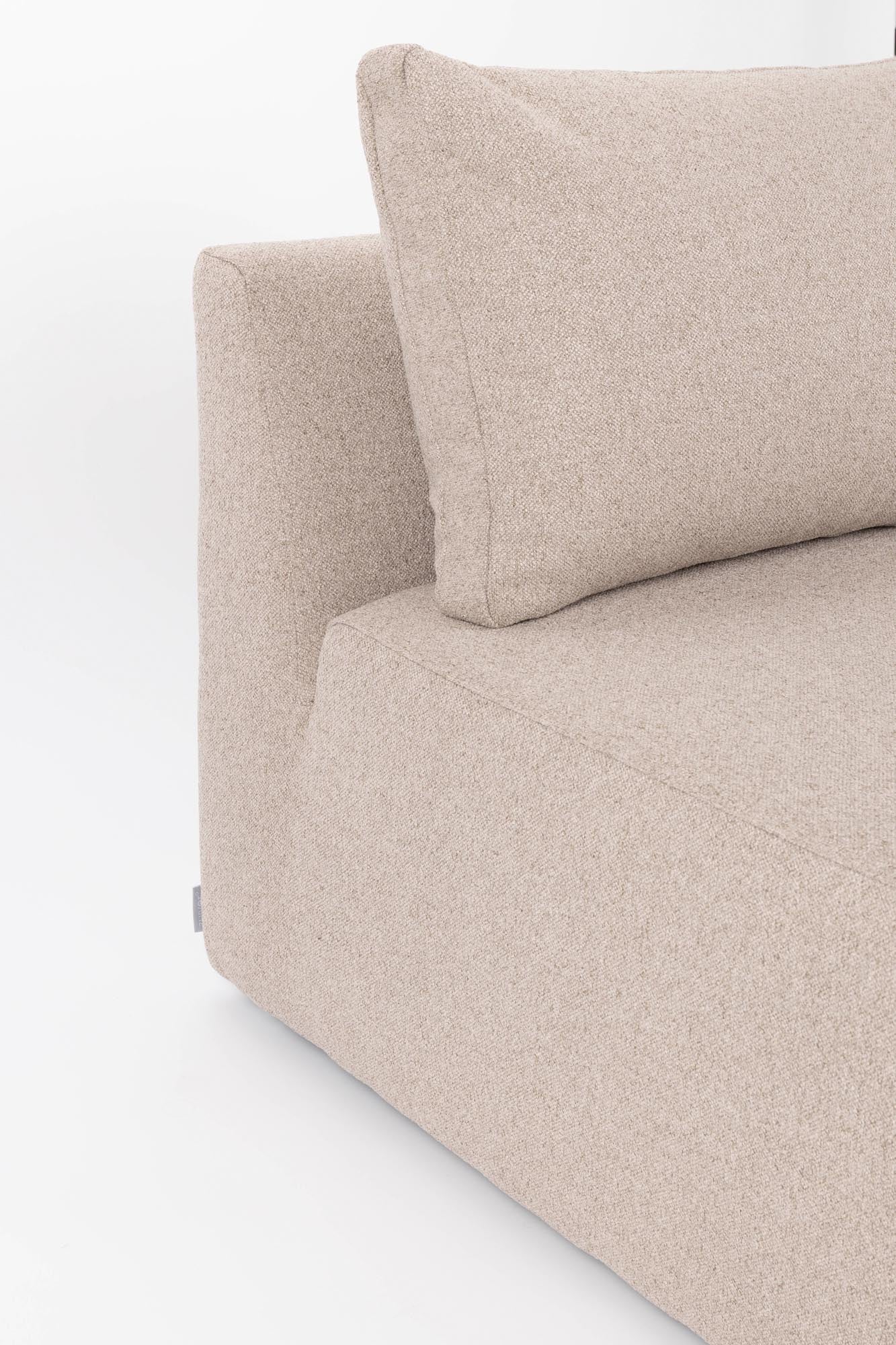 Das Prosper Sofa Element 1-seater von Zuiver kombiniert zeitgemäßen Stil mit gemütlichem Sitzkomfort für Ihr Wohnzimmer.