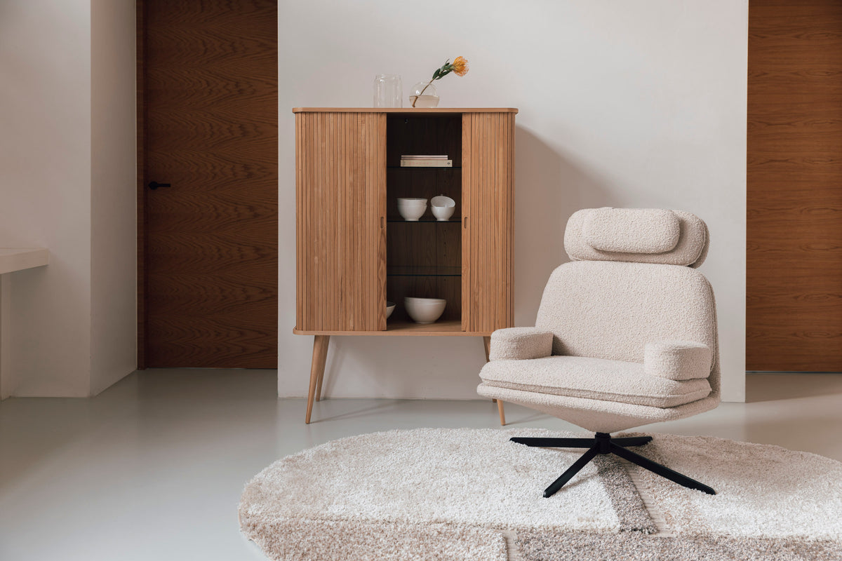 Sideboard Barbier in Natur präsentiert im Onlineshop von KAQTU Design AG. High-Sideboard ist von Zuiver