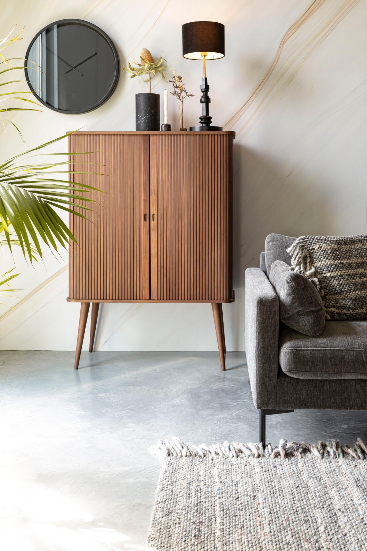 Sideboard Barbier in Braun präsentiert im Onlineshop von KAQTU Design AG. High-Sideboard ist von Zuiver