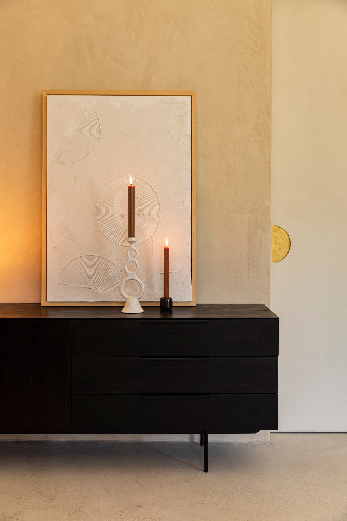 Sideboard Travis in Schwarz präsentiert im Onlineshop von KAQTU Design AG. Sideboard ist von Zuiver