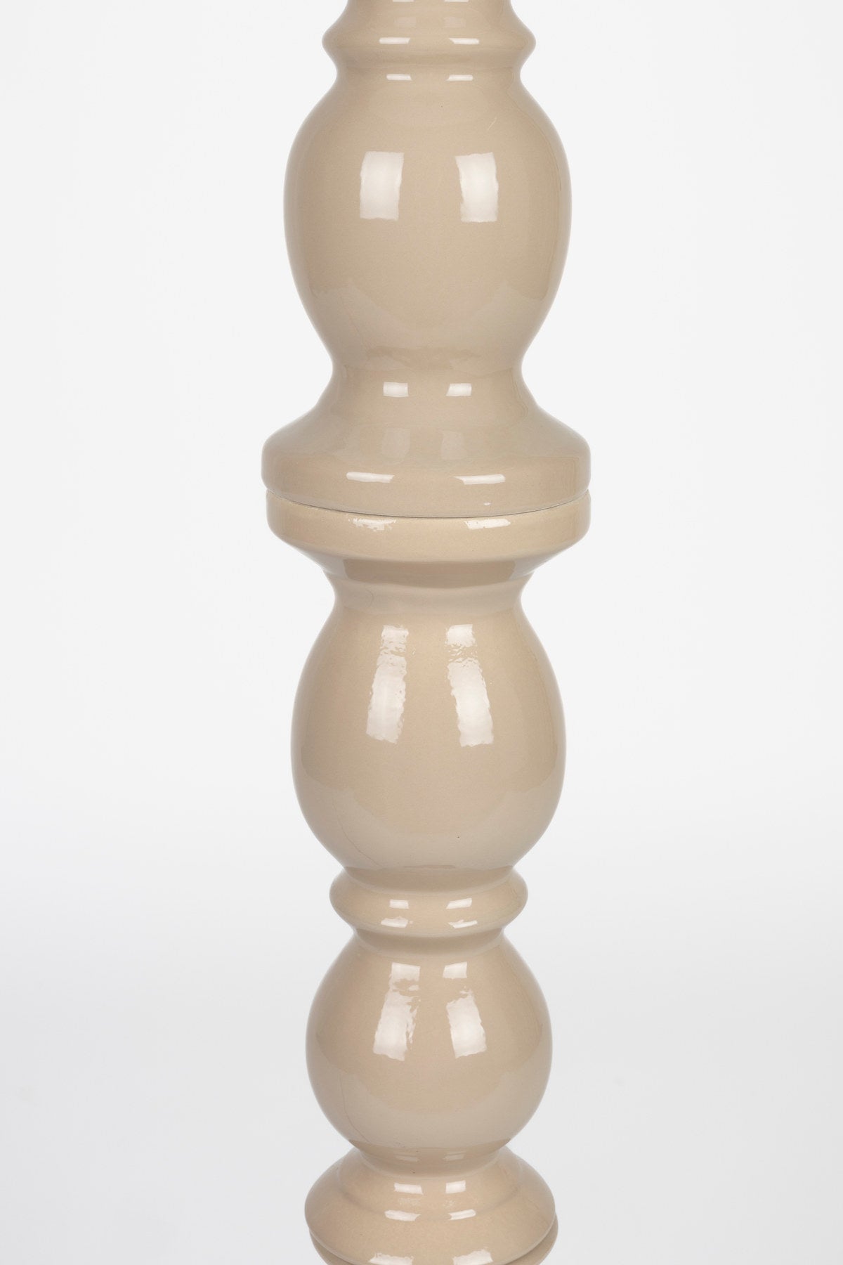 Brew Stehleuchte in beige präsentiert im Onlineshop von KAQTU Design AG. Stehleuchte ist von Zuiver