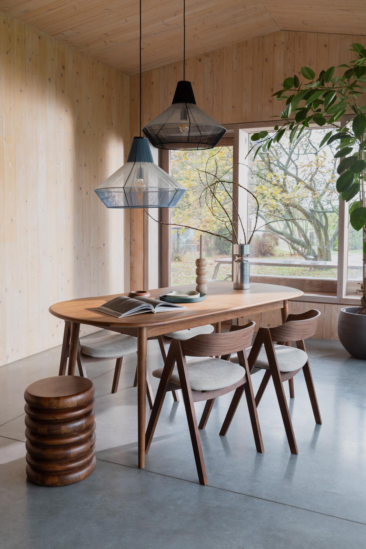 Fee Pendellampe in Blau präsentiert im Onlineshop von KAQTU Design AG. Pendelleuchte ist von Zuiver