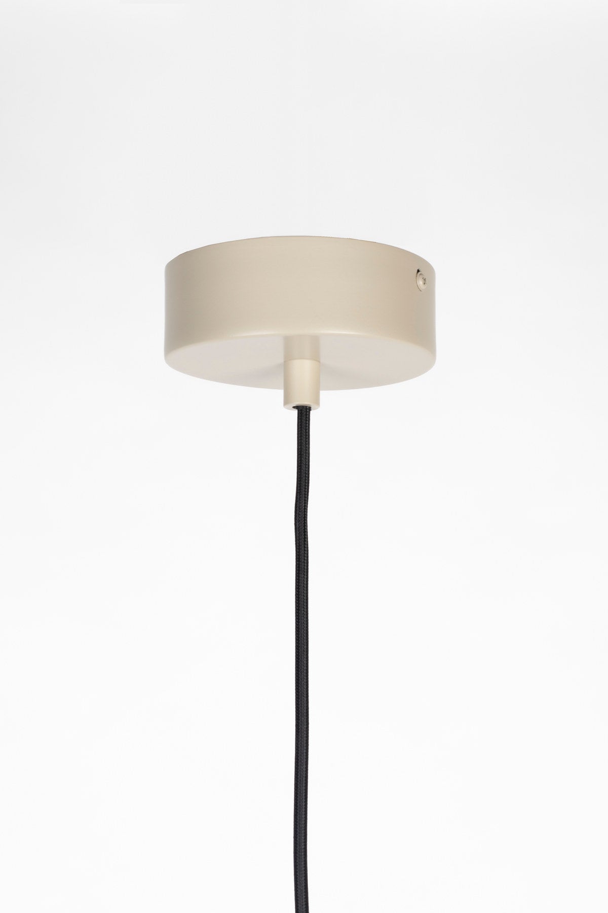 Cole Pendellampe in beige präsentiert im Onlineshop von KAQTU Design AG. Pendelleuchte ist von Zuiver