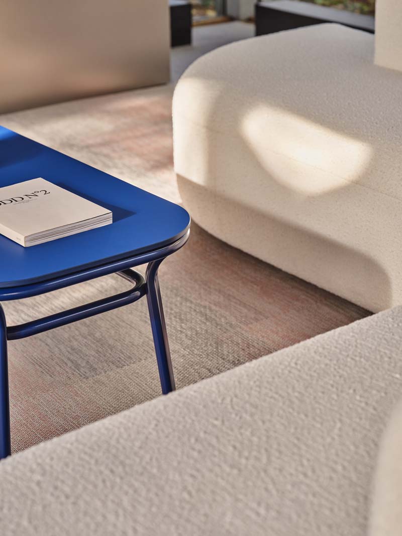 Grace GR02S - Kaffeetisch in Furnier Esche hell präsentiert im Onlineshop von KAQTU Design AG. Couchtisch ist von Mdd