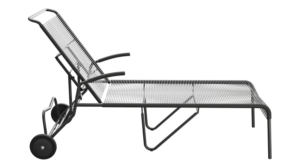 Säntis Spaghetti-Rollenliege in Anthrazit präsentiert im Onlineshop von KAQTU Design AG. Liegestuhl ist von Schaffner