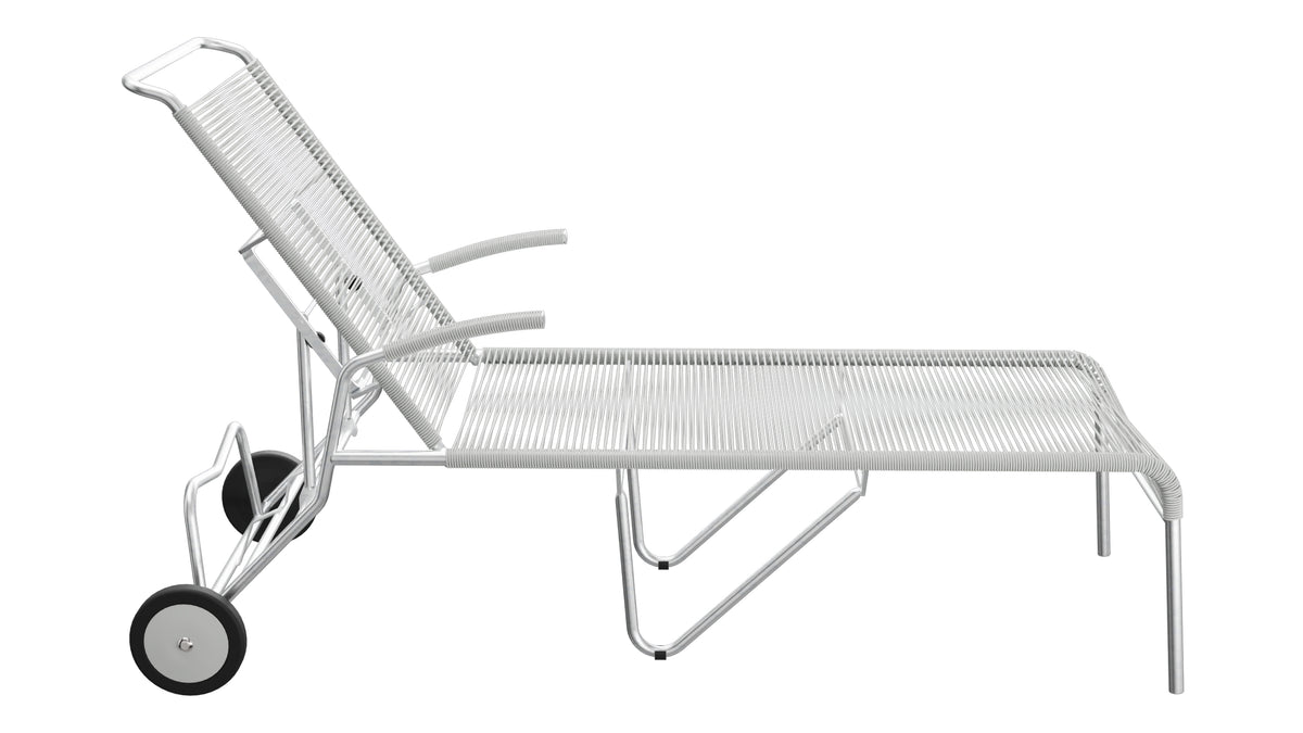 Säntis Spaghetti-Rollenliege in Alusilber präsentiert im Onlineshop von KAQTU Design AG. Liegestuhl ist von Schaffner