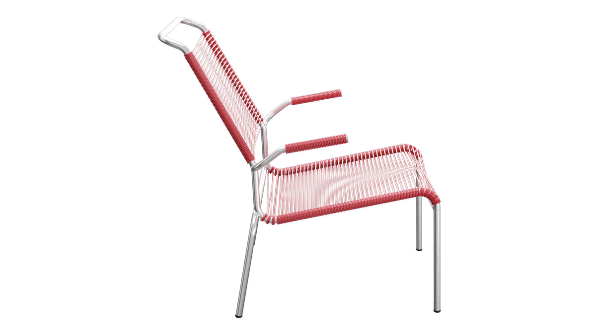 Säntis Lounger Spaghetti mit Armlehne Hochlehner in Ahornrot präsentiert im Onlineshop von KAQTU Design AG. Outdoor-Sessel mit Armlehnen ist von Schaffner