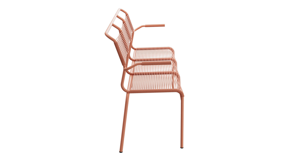 Säntis Spaghetti-3er-Gartenbank mit Armlehne in Pastellterracotta präsentiert im Onlineshop von KAQTU Design AG. Gartenbank ist von Schaffner