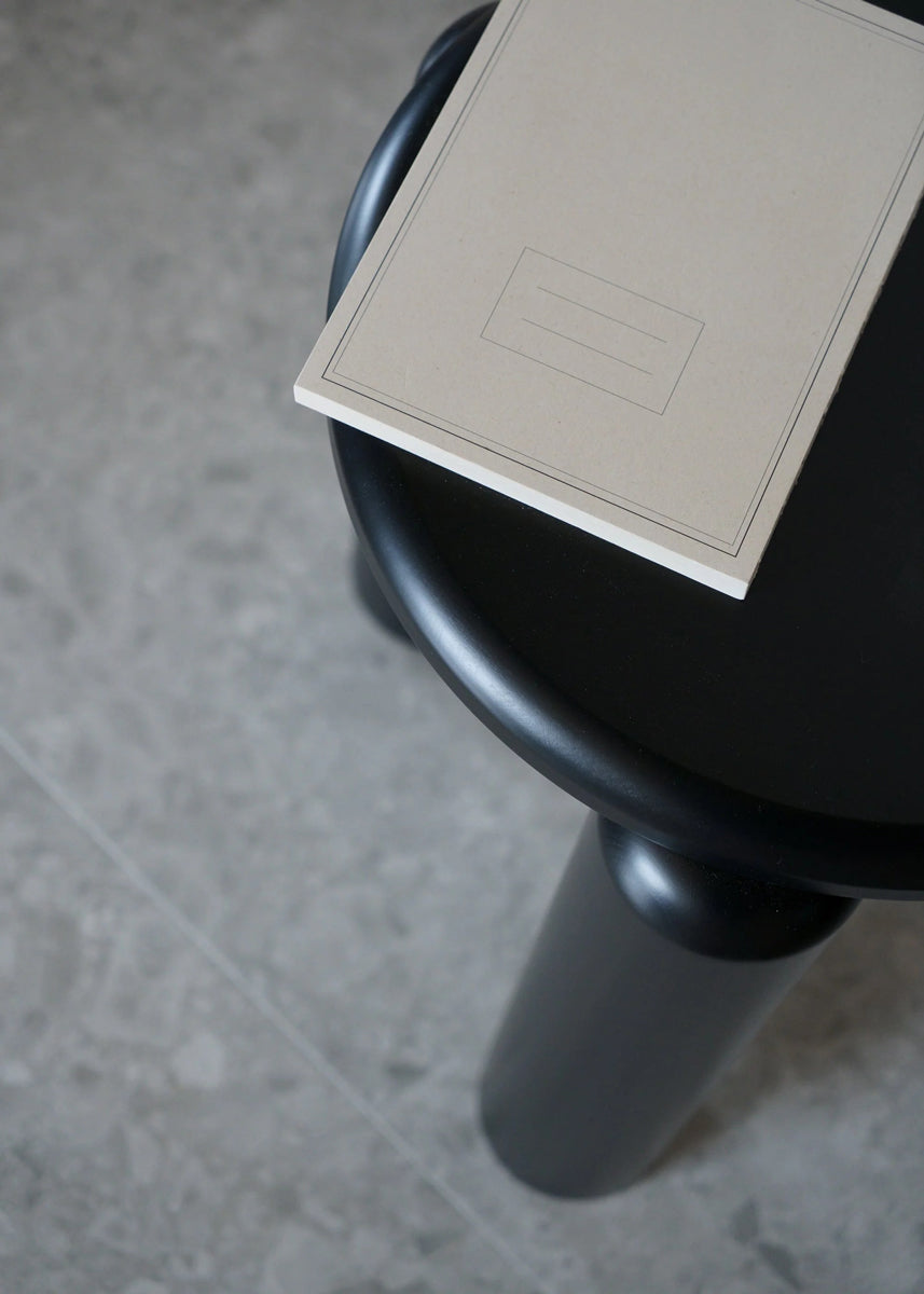 Neo NEO70 - Beistelltisch in Eiche Natur präsentiert im Onlineshop von KAQTU Design AG. Beistelltisch ist von Tamo