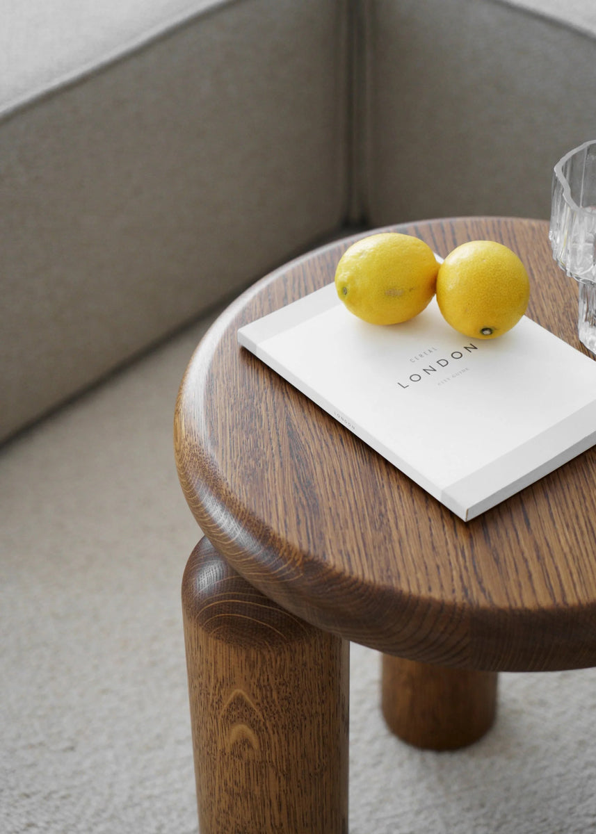 Neo NEO40 - Beistelltisch in Eiche Natur präsentiert im Onlineshop von KAQTU Design AG. Beistelltisch ist von Tamo