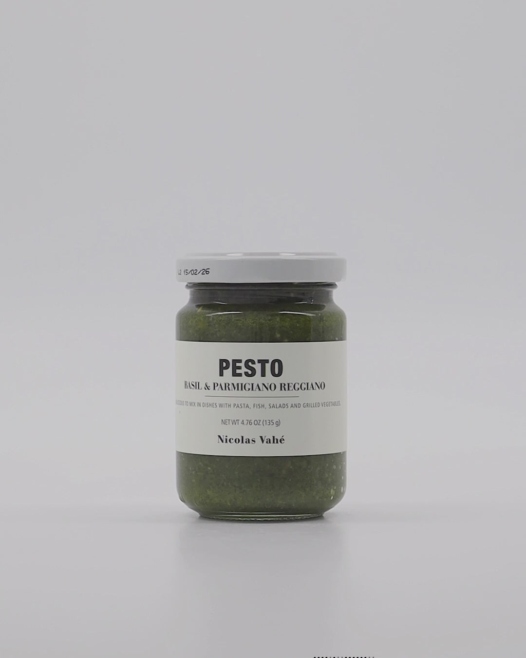 Nicolas Vahé Pesto: Frisches Basilikum trifft auf edlen Parmigiano.