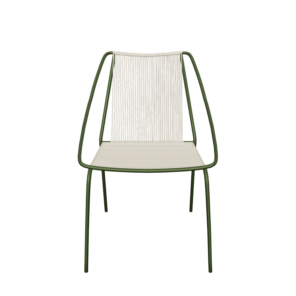 Outdoor-Stuhl Zivia mit écrufarbener Seilbespannung und grünem, verzinktem Stahlgestell, ideal für den Außenbereich.