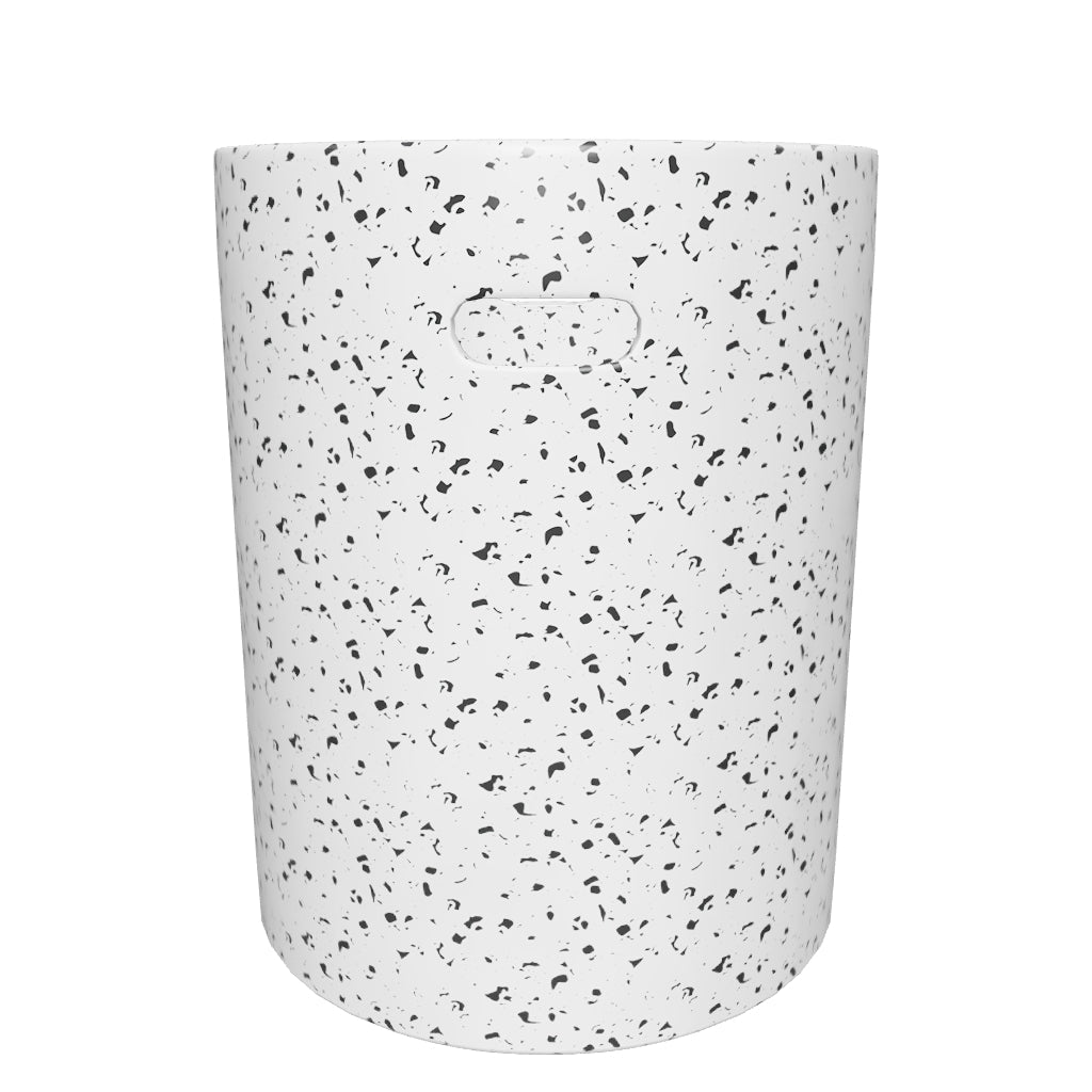 3D-Modell der Jenell Fußablage aus weißem Terrazzo, Ø 35 cm, wetterfest, für modernen Outdoor-Bereich.