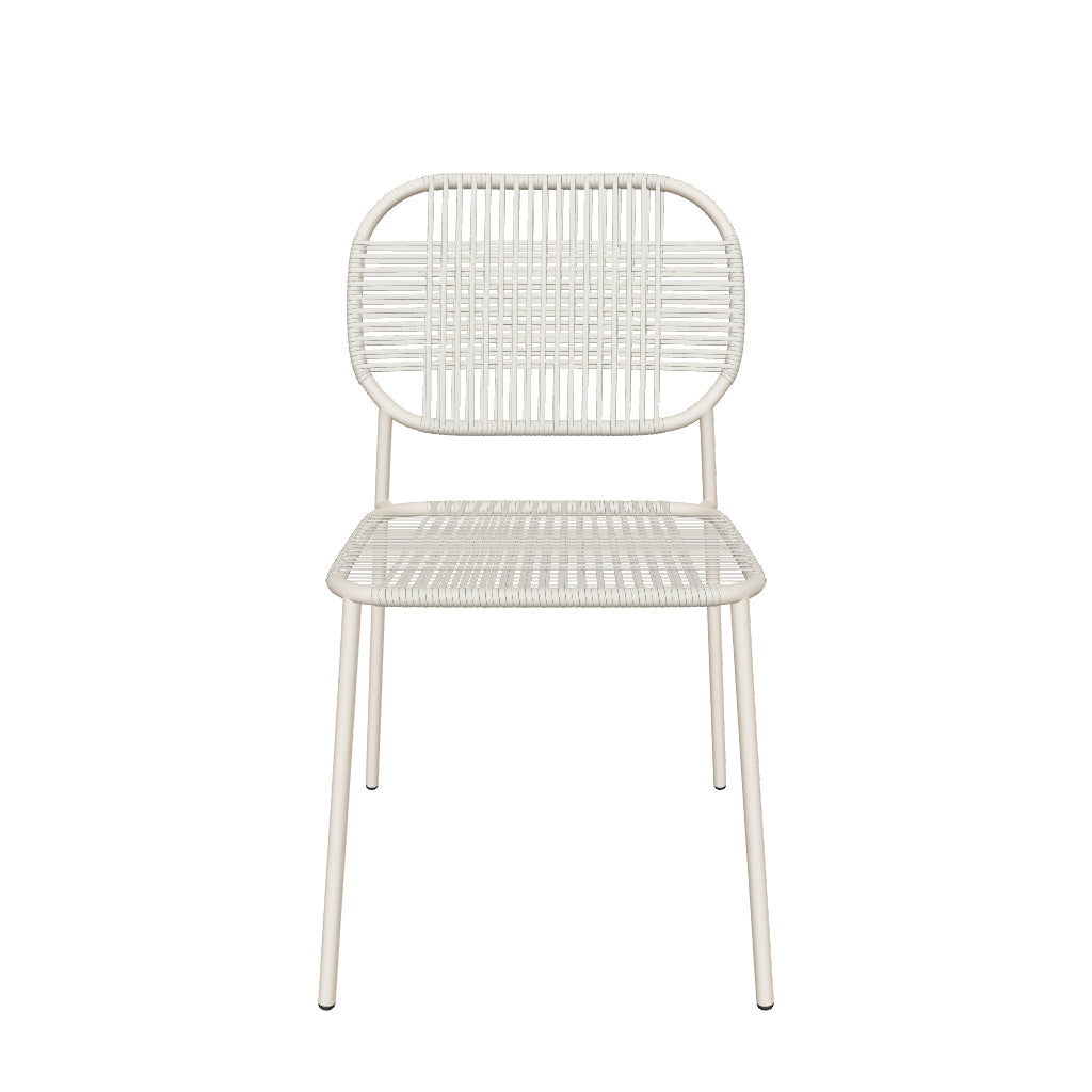 Stapelbarer Talaier Outdoor-Stuhl aus synthetischem Seil und verzinktem Stahl in Beige, ideal für stilvolle und langlebige Außenbereiche.