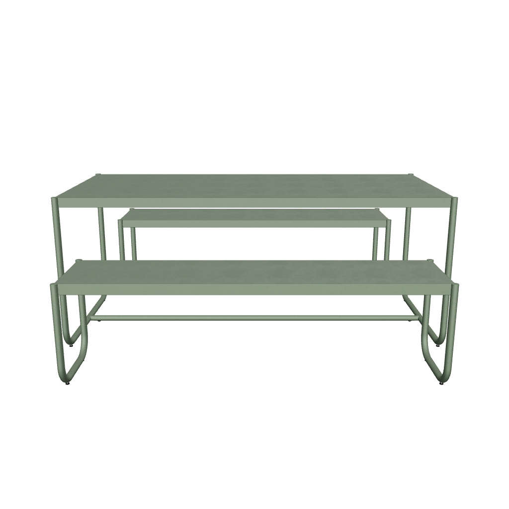 Set aus 2 Bänken und einem Tisch aus robustem, verzinktem Stahl mit grünem Finish, perfekt für den Außenbereich und gesellige Runden.