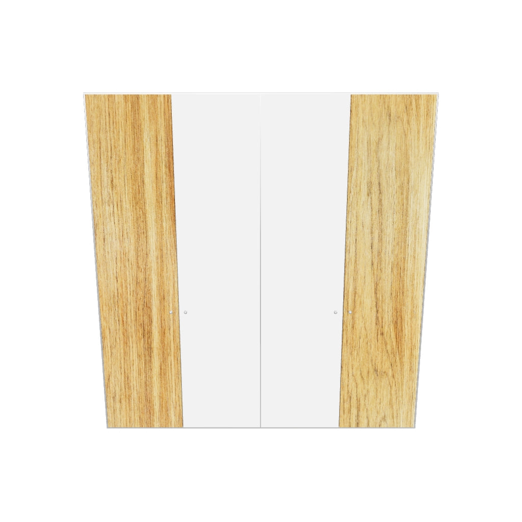 Stilvoller Jutzler Eiche-Schrank mit 4 Türen und integriertem Spiegel.
