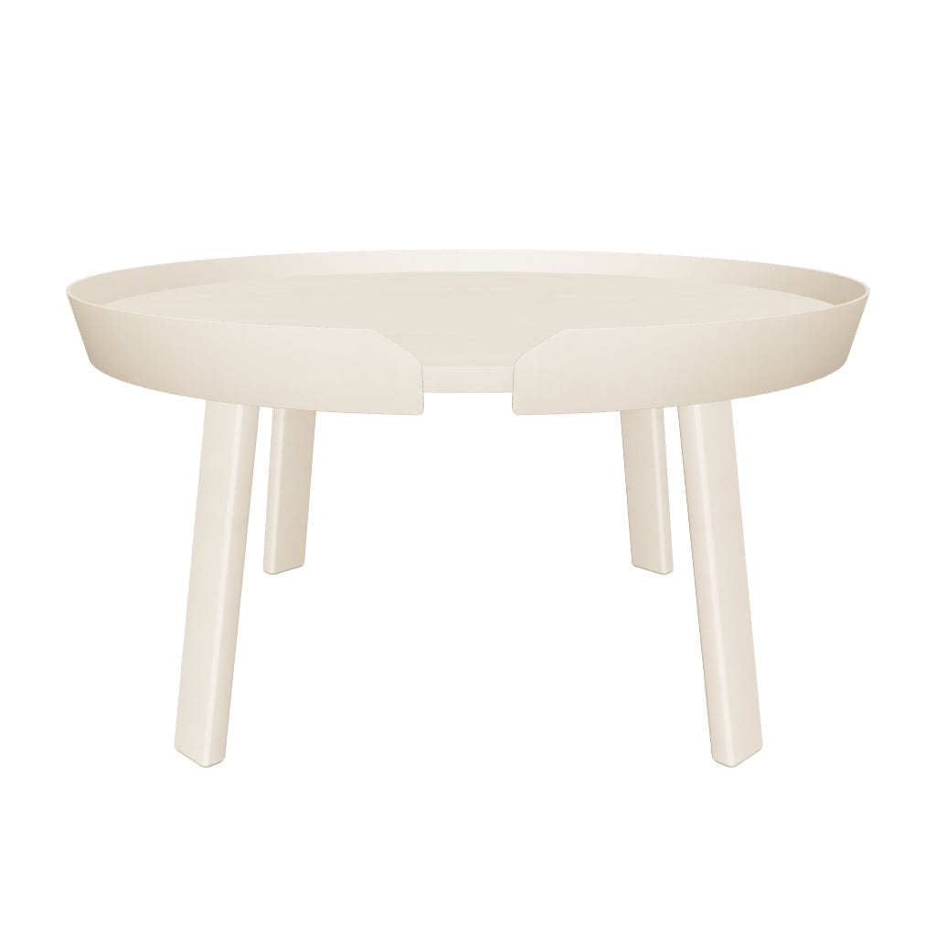 Eleganter Couchtisch von Muuto: Minimalistisch und funktional.