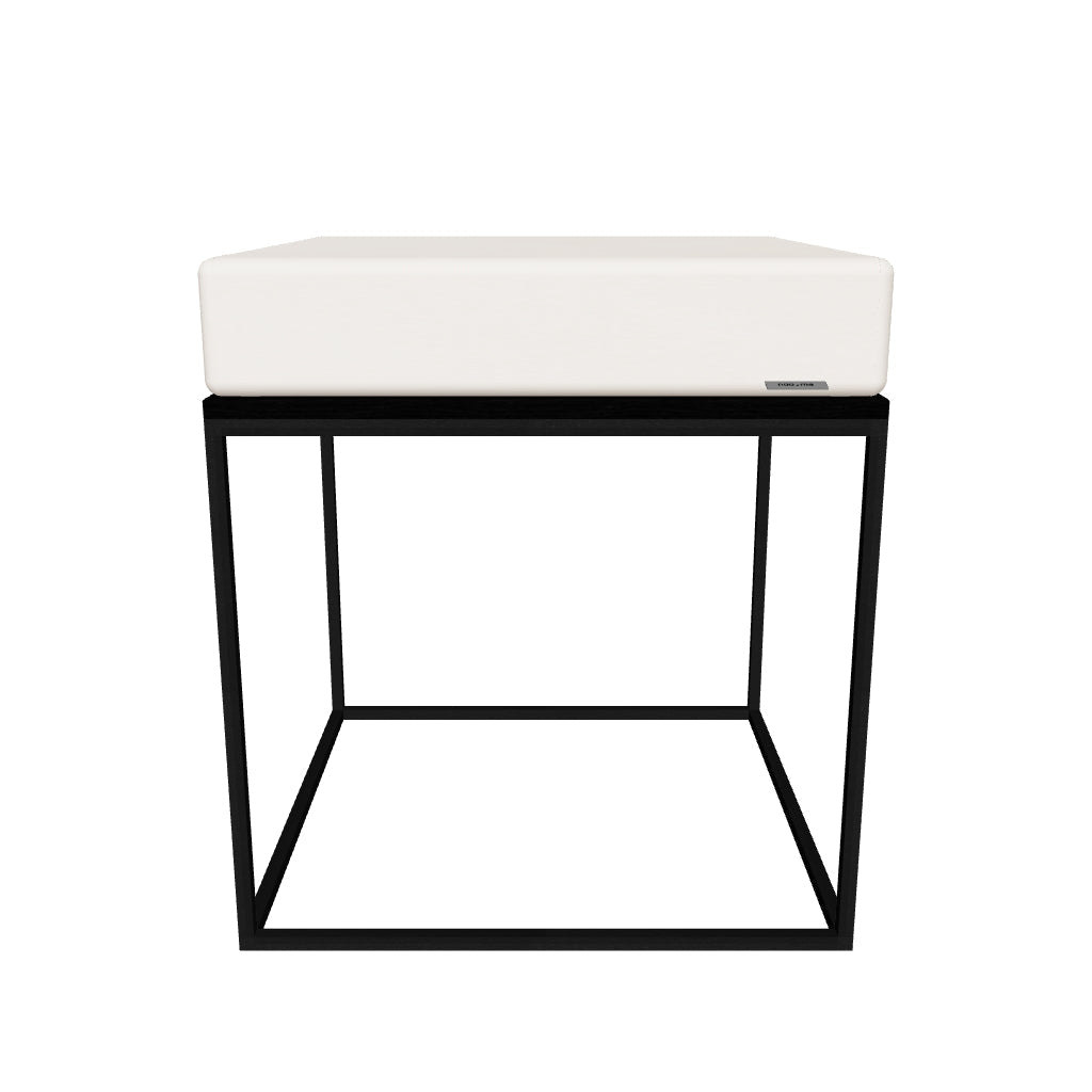 Feo Pouf: Elegantes Design trifft auf funktionale Vielseitigkeit.
