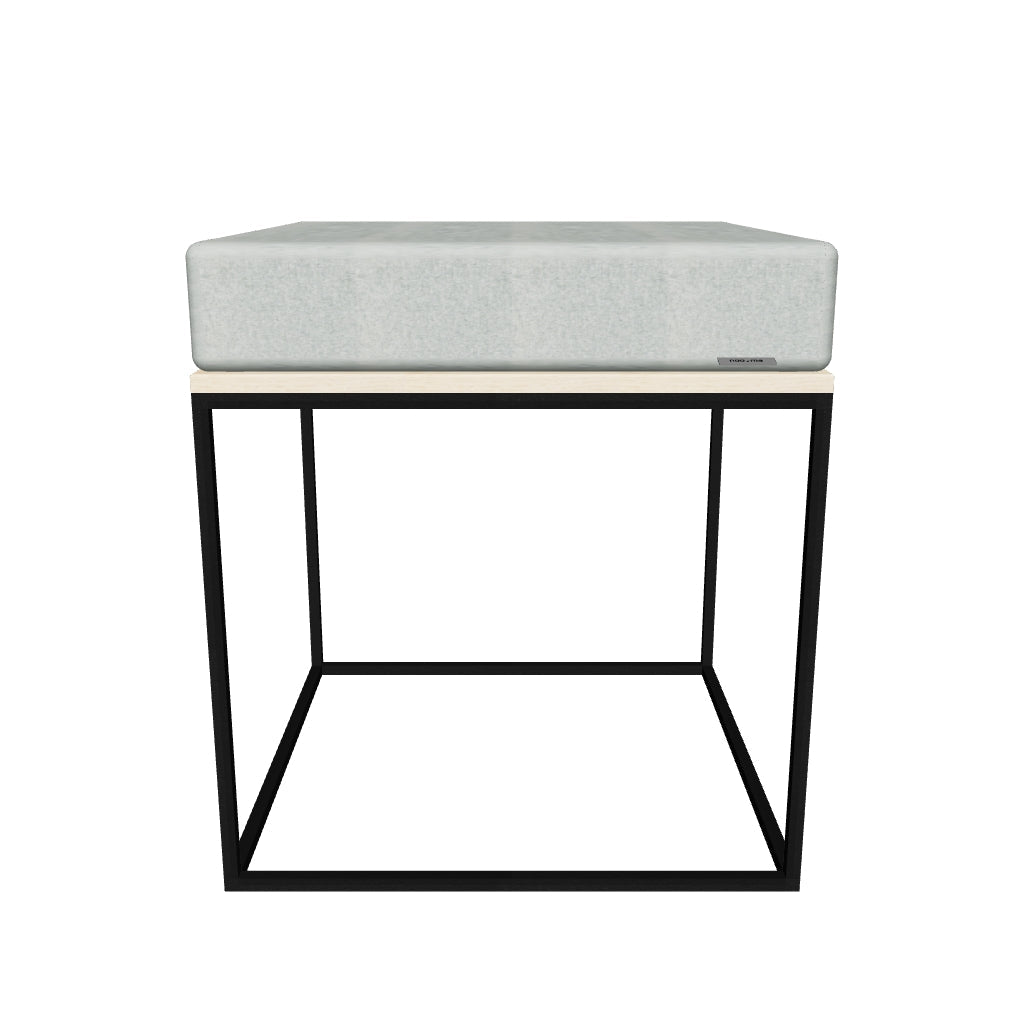Feo Pouf: Zeitloses Design trifft auf funktionalen Komfort.
