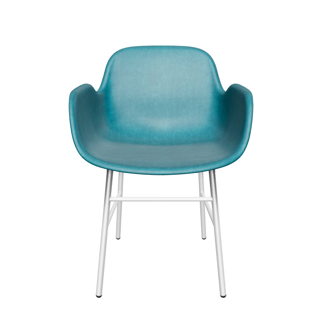 Eleganter Form Armlehnstuhl von Normann Copenhagen, bequem gepolstert.