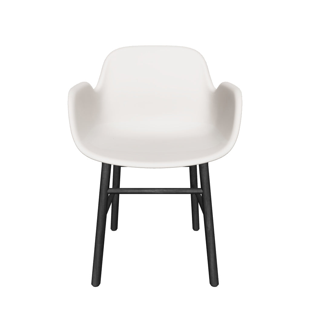 Eleganter Form Armlehnstuhl von Normann Copenhagen, bequem gepolstert.