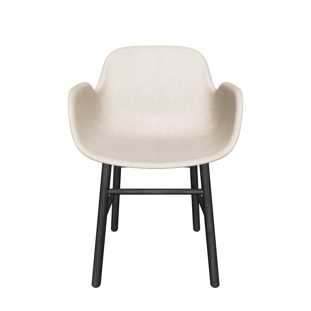 Stilvoller Form Armlehnstuhl von Normann Copenhagen, luxuriös gepolstert.