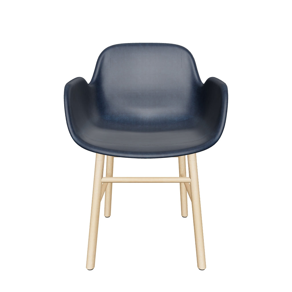 Form Armlehnstuhl von Normann Copenhagen, modern und komfortabel.
