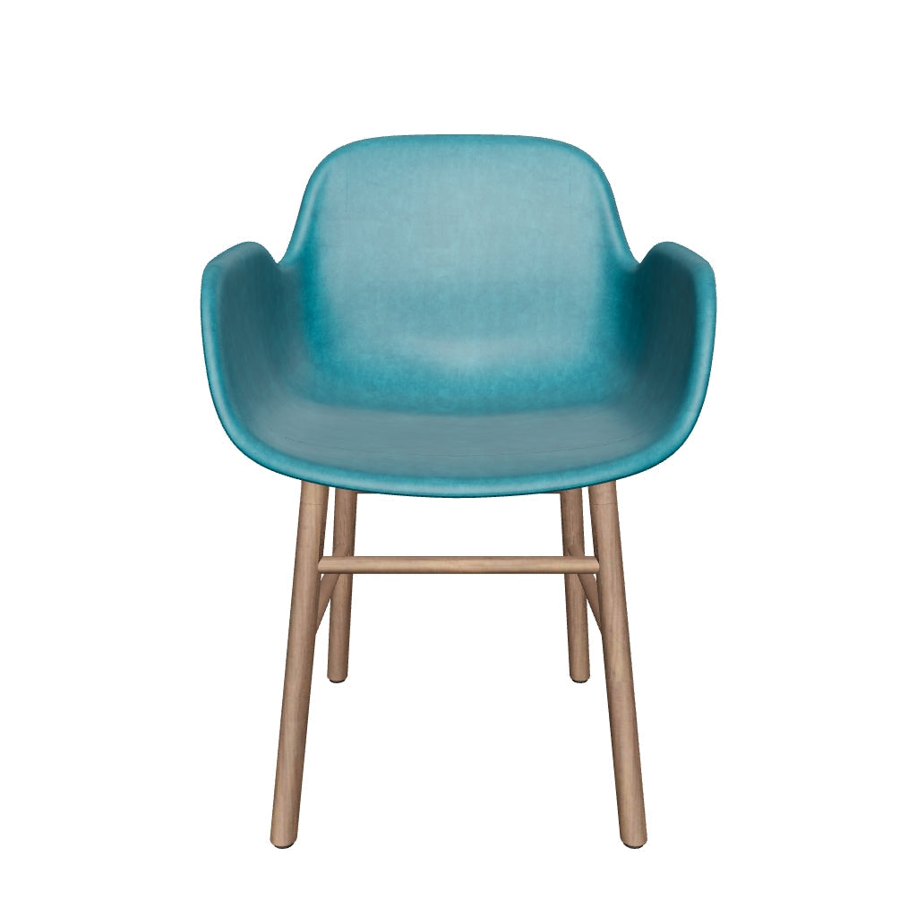 Eleganter Form Armlehnstuhl von Normann Copenhagen, bequem gepolstert.