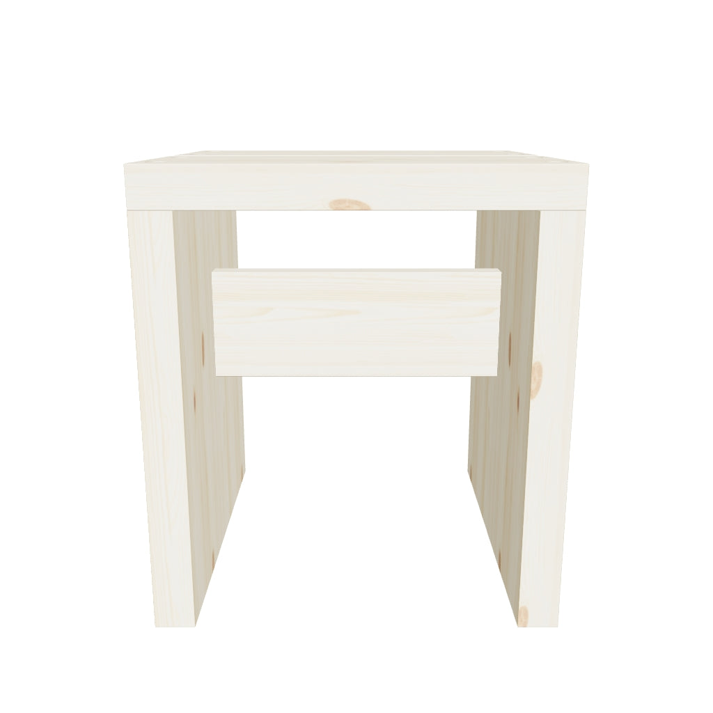 Der Stretch Hocker besticht durch seine schlichte Eleganz und die natürliche Schönheit des Kiefernholzes.