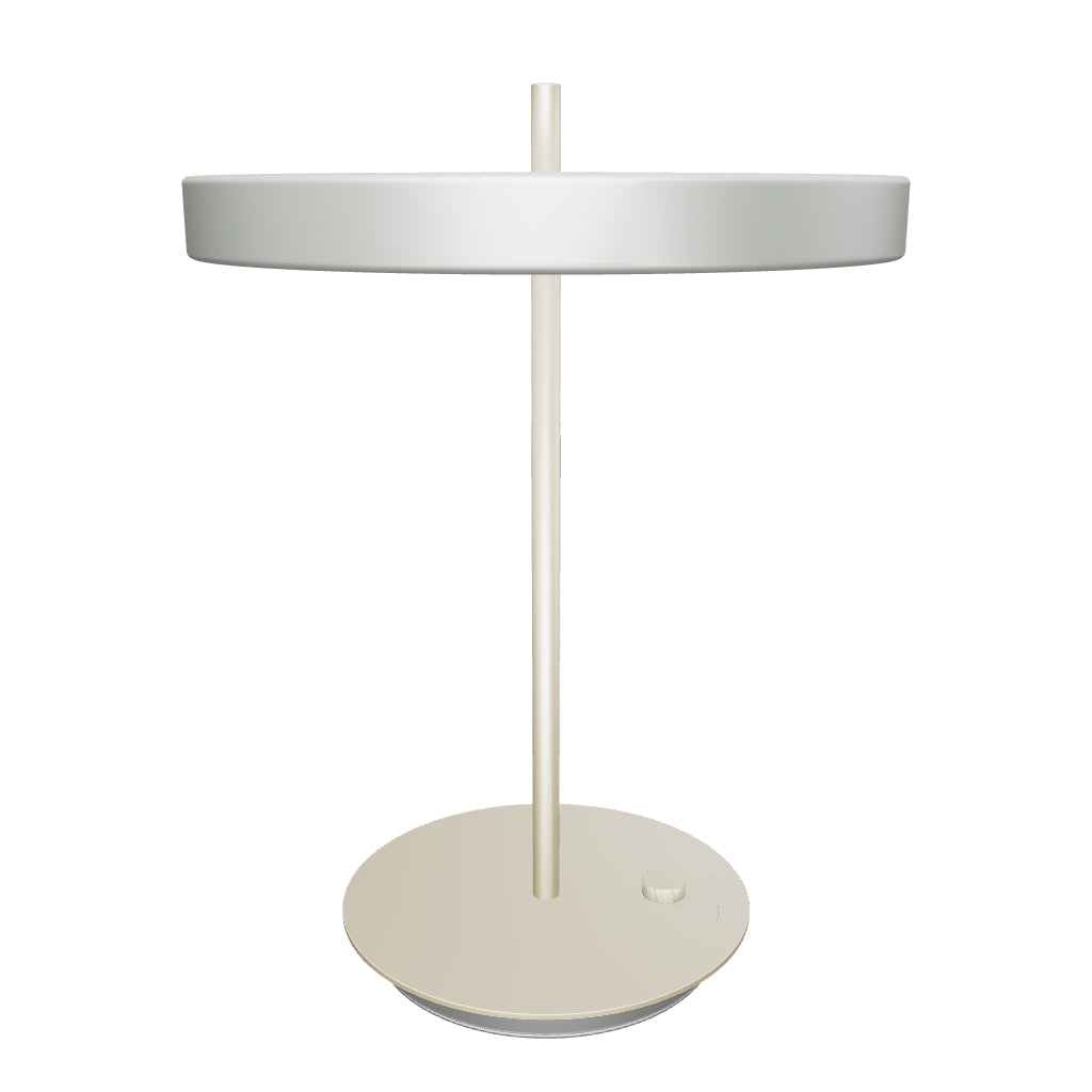 Elegante Asteria Tischleuchte mit integrierter USB-Ladefunktion.