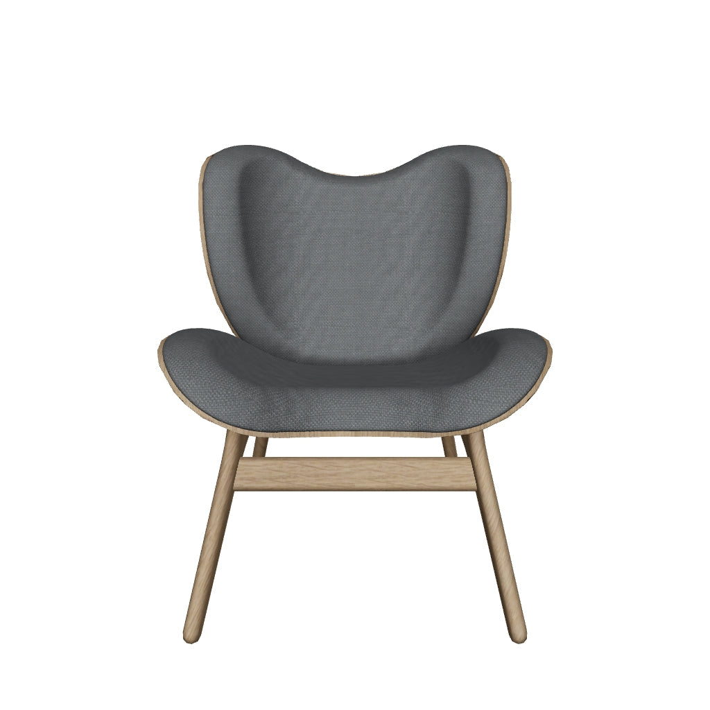 Eleganter A Conversation Piece Low Sessel von Umage in stilvollem Shadow, ideal für gemütliche Momente und geschmackvolle Einrichtung.
