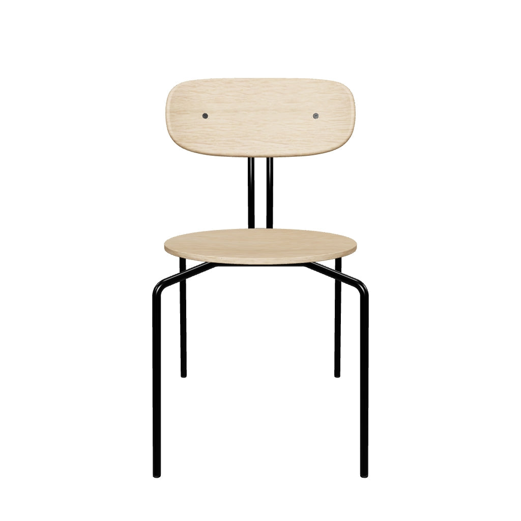 Moderner gepolsterter Curious Stuhl von Umage, ideal für gemütliche Wohnräume, vereint Funktionalität und ansprechendes Design.