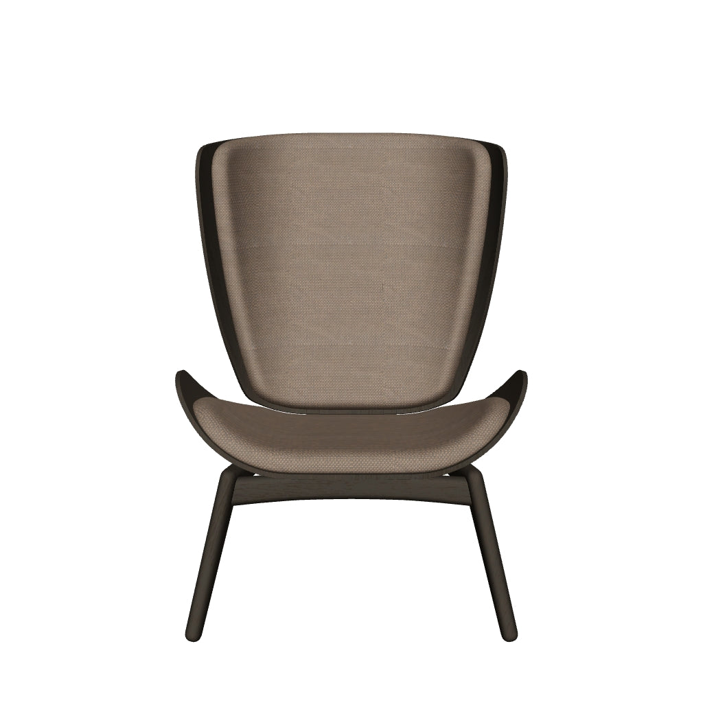Eleganter Reader Sessel von Umage: Skandinavisches Design, hochwertiges Leder, Eichenholz, ideal zum Entspannen und Lesen.