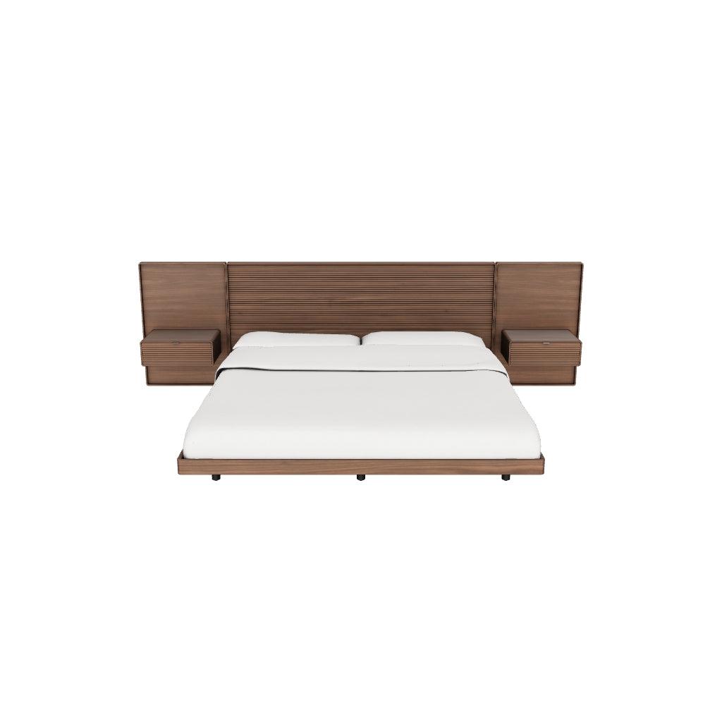 Bett Norlen mit zwei Nachttischen aus Nussbaumfurnier mit dunklem Finish und LED-Licht für Matratzen 180 x 200 cm FSC Mix Credit in Dunkelbraun präsentiert im Onlineshop von KAQTU Design AG. Bett ist von Kave Home