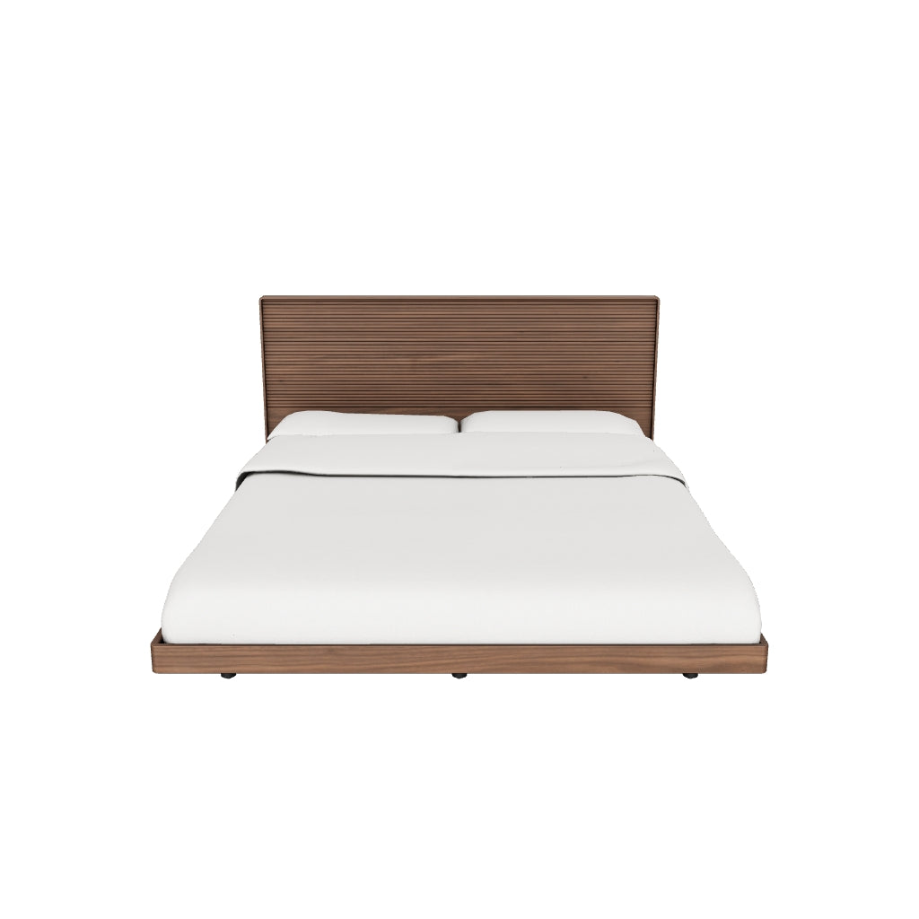 Bett Norlen aus Nussbaumfurnier mit dunklem Finish und LED-Licht für Matratzen 160 x 200 cm FSC Mix Credit in Dunkelbraun präsentiert im Onlineshop von KAQTU Design AG. Bett ist von Kave Home