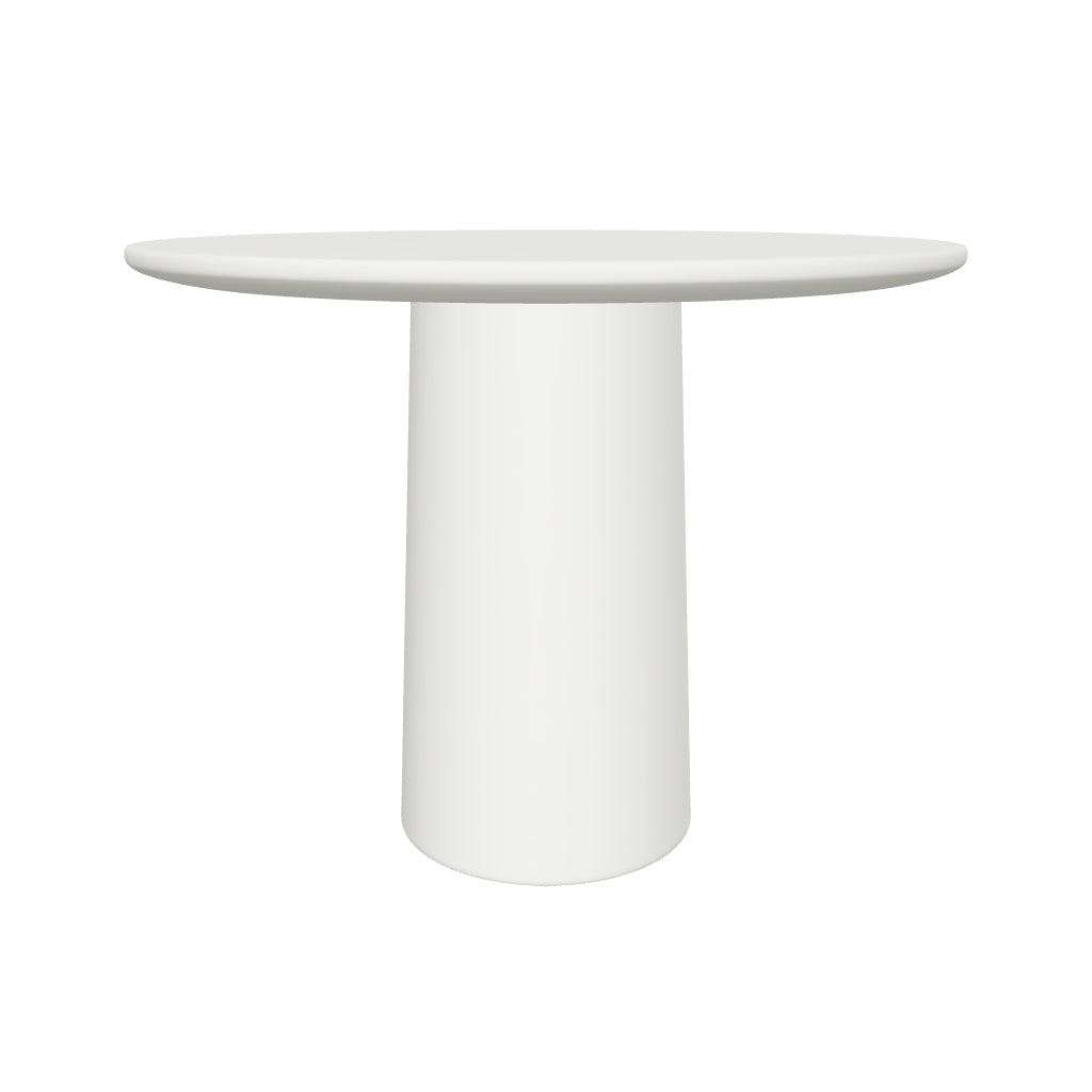 Couchtisch Albanella aus robustem Zement mit glänzend weißem Finish und rundem Design, perfekt für moderne Wohnräume oder Terrassen.