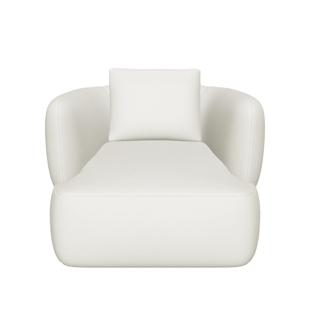 Drehsessel mit weicher Bouclé-Oberfläche in Ecru, inklusive passendem Kissen, modernes Design, aus nachhaltigen Materialien mit FSC-Zertifizierung.
