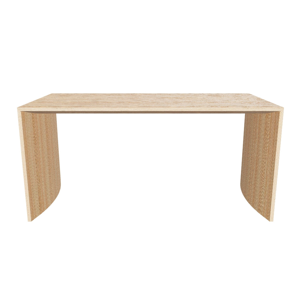 Couchtisch Litto aus Eichenfurnier mit natürlichem Holzton, rechteckige Form, Maße 90 x 45 cm, minimalistisches und modernes Design.