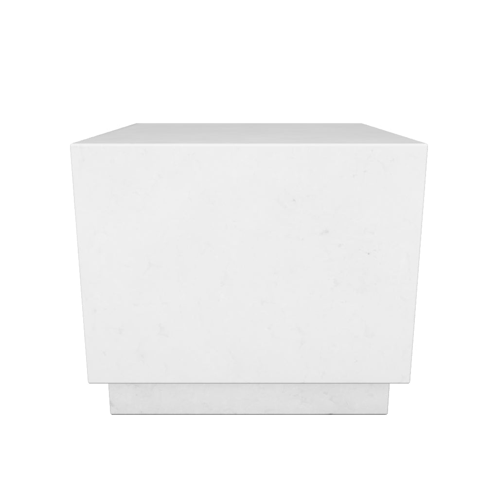 Beistelltisch Sorein aus weissem Marmor, 40 x 40 cm in Weiss präsentiert im Onlineshop von KAQTU Design AG. Beistelltisch ist von Kave Home
