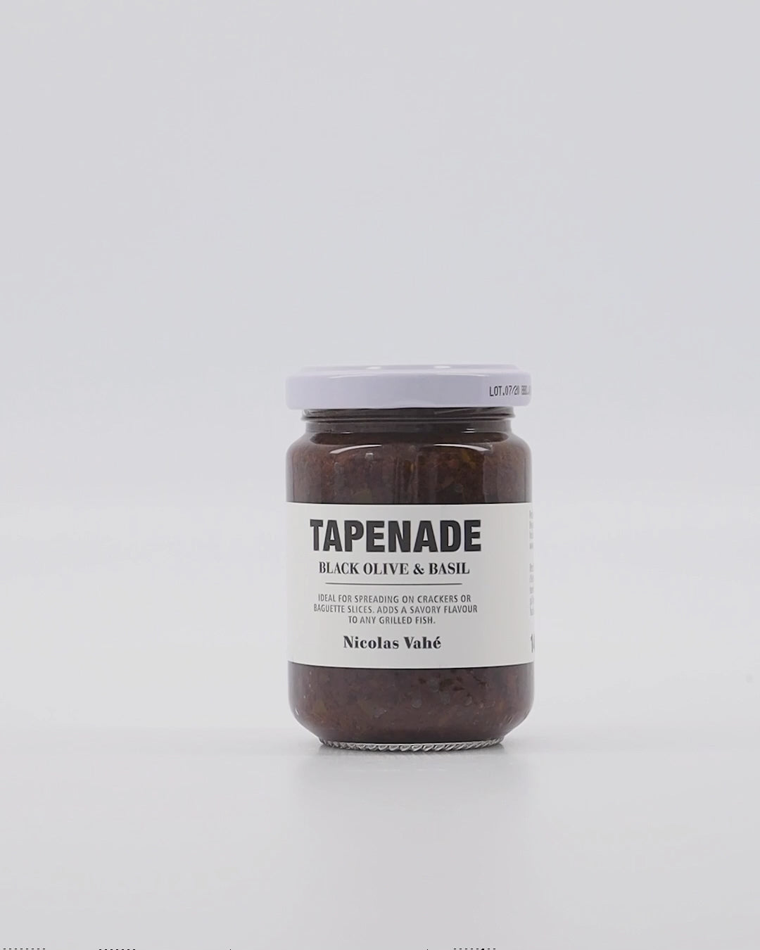 Genießen Sie die exquisite Oliven-Basilikum-Tapenade von Nicolas Vahé.