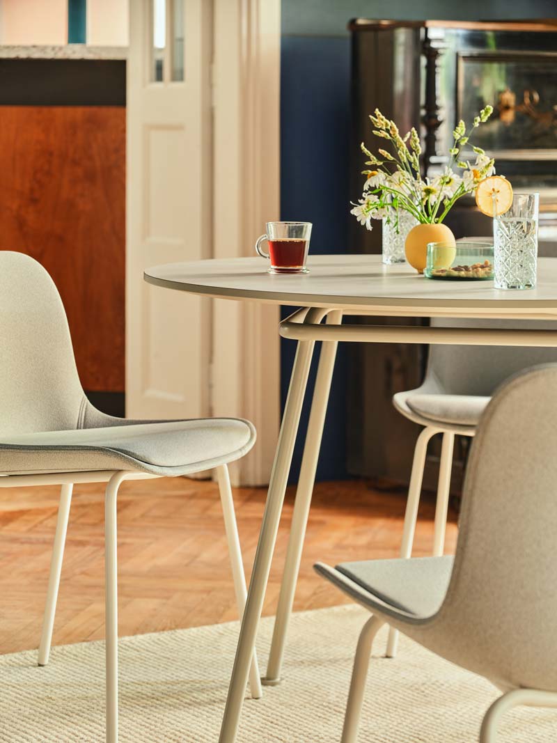 Baltic 2 Classic BLK4P1 - Stuhl 4-Bein-Gestell in  präsentiert im Onlineshop von KAQTU Design AG. Stuhl ist von Mdd