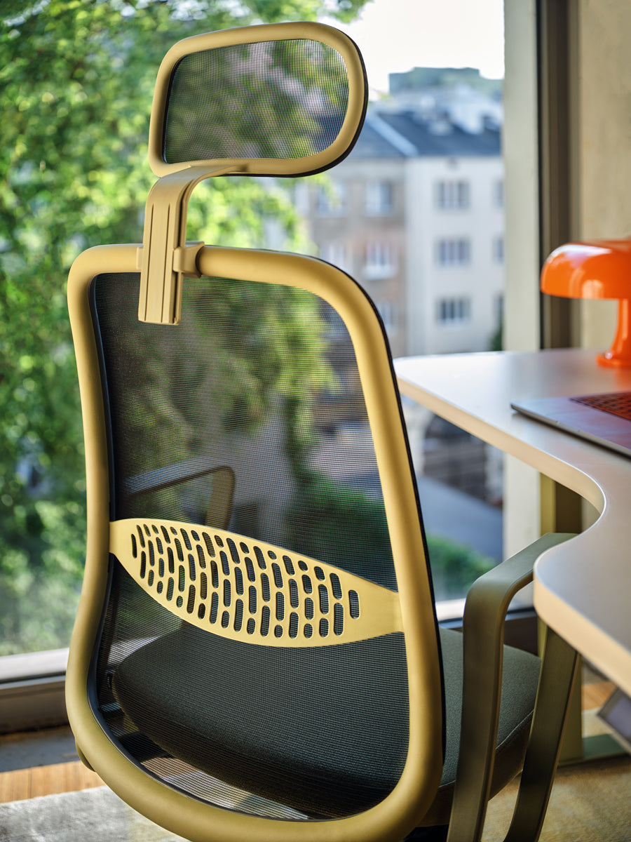 Astro ASR01 - Bürostuhl in  präsentiert im Onlineshop von KAQTU Design AG. Bürostuhl ist von Mdd