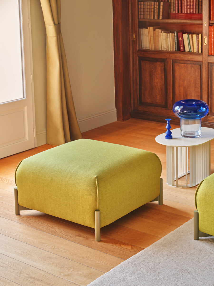 Linka LKSM0B - Hocker in Sepia präsentiert im Onlineshop von KAQTU Design AG. Hocker ist von Mdd