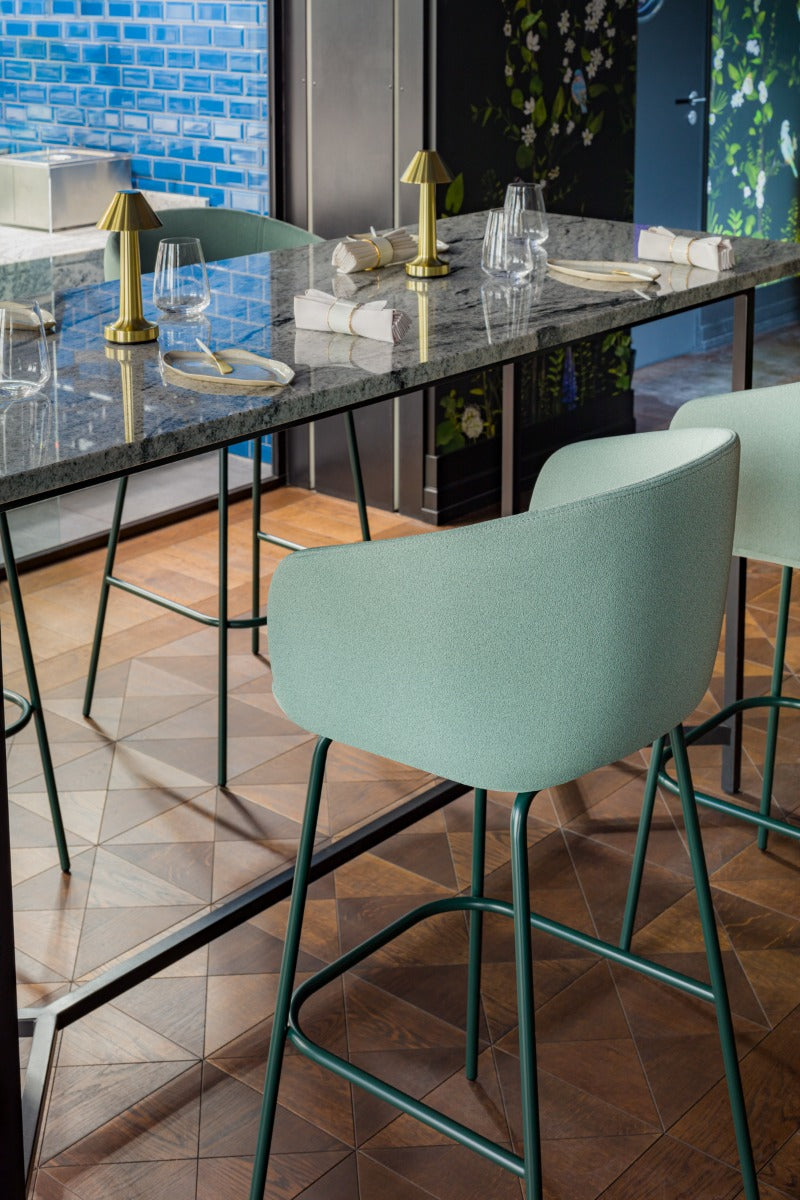 Grace GRP7 - Barhocker in Blau präsentiert im Onlineshop von KAQTU Design AG. Barhocker ist von Mdd