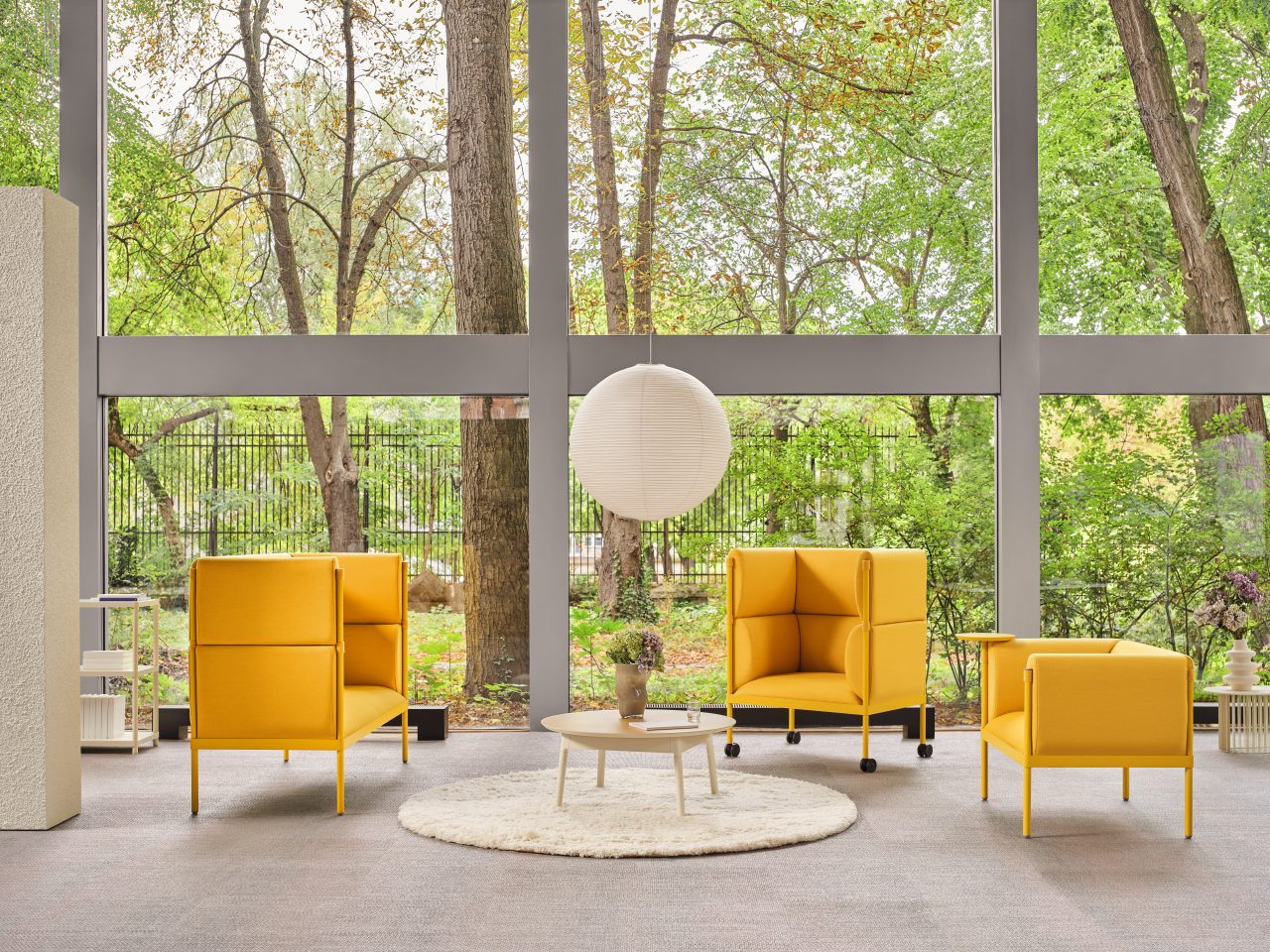 Stilt SIS1 - Sessel niedrige Rückenlehne in Weiss präsentiert im Onlineshop von KAQTU Design AG. Sessel ist von Mdd