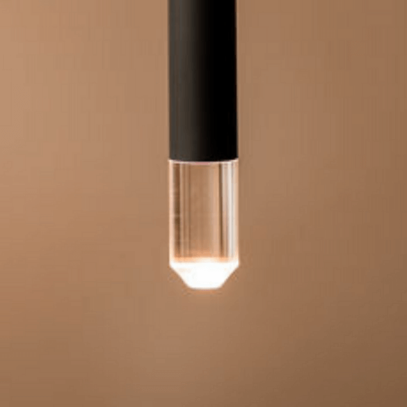 LED-Pendelleuchte Candle LH3 in schwarz präsentiert im Onlineshop von KAQTU Design AG. Pendelleuchte ist von Beisik Products