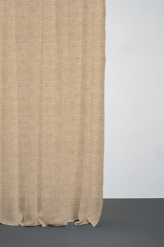 Leinenvorhang in Curcuma präsentiert im Onlineshop von KAQTU Design AG. Vorhang ist von ZigZagZurich