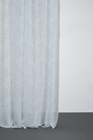 Leinenvorhang in Light Blue präsentiert im Onlineshop von KAQTU Design AG. Vorhang ist von ZigZagZurich