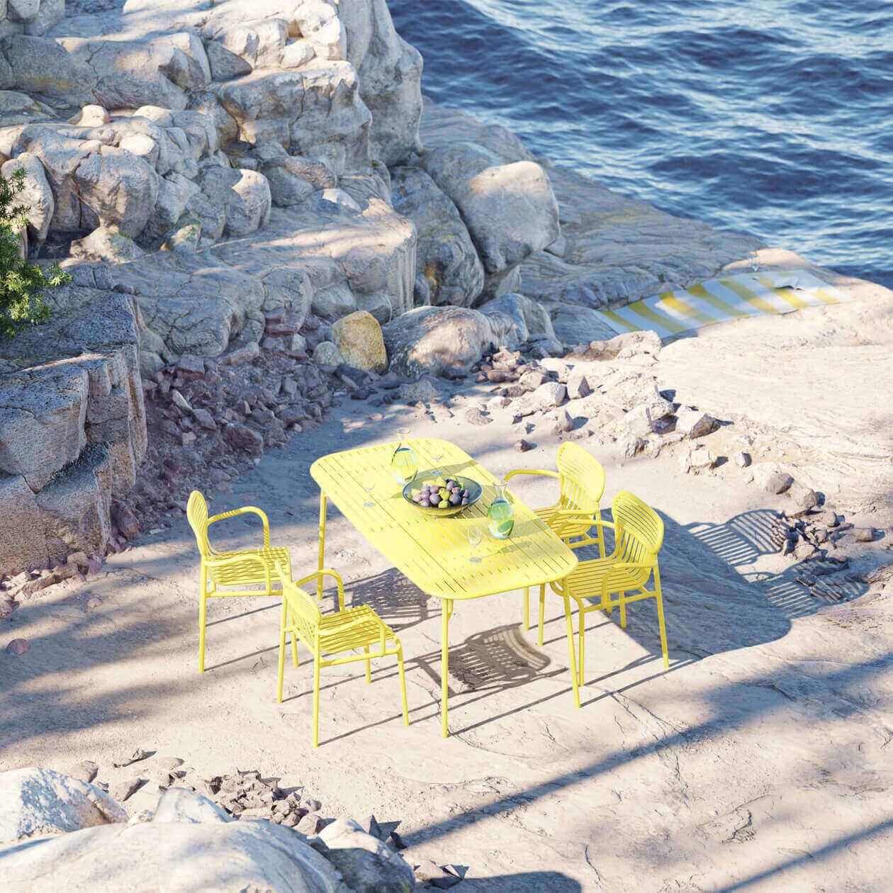 Week-End Tisch Large in Yellow präsentiert im Onlineshop von KAQTU Design AG. Gartentisch ist von Petite Friture